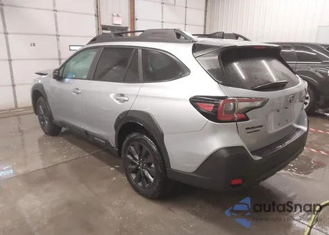 2025 Subaru Outback Onyx Edition из США, поврежденный, VIN 4S4BTALC7S3238243